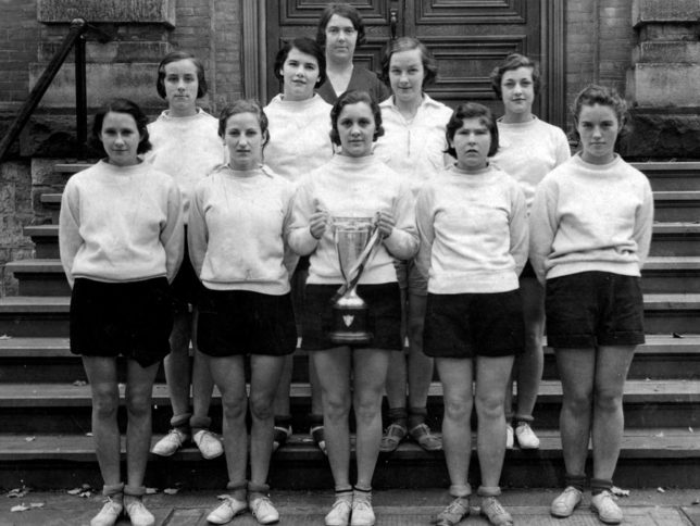 1932-track-team